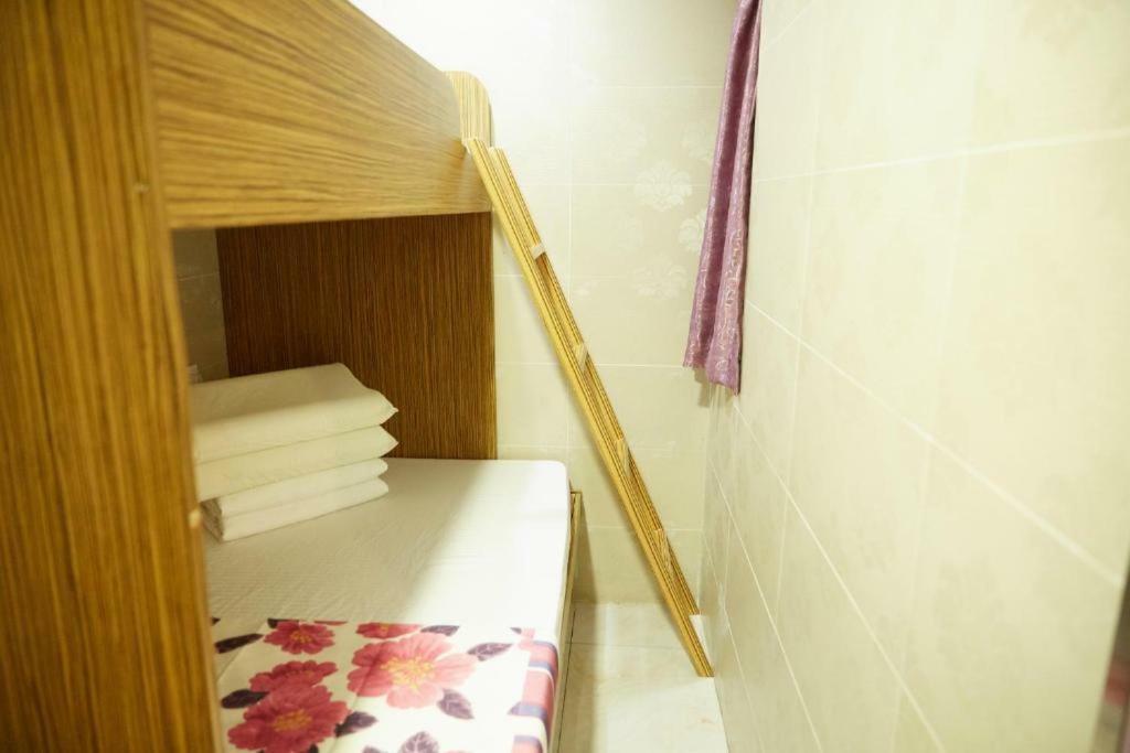 Kam Fu Guesthouse Kowloon  Exterior photo