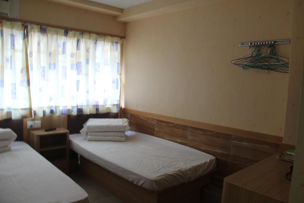 Kam Fu Guesthouse Kowloon  Exterior photo